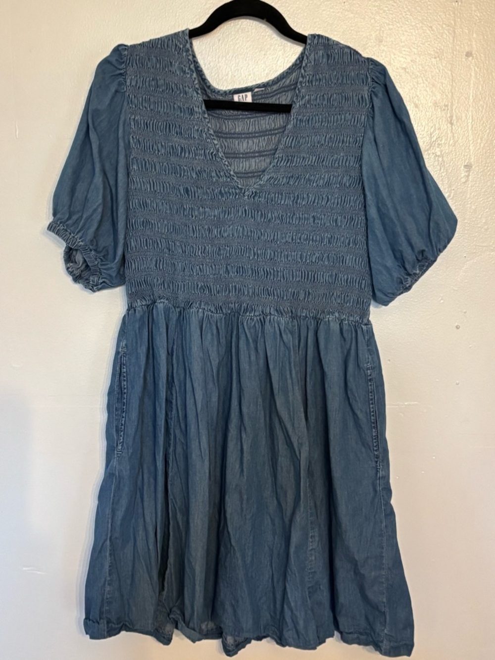 GAP Light Denim V-Neck Smocked Puff Sleeve Dress - Blue